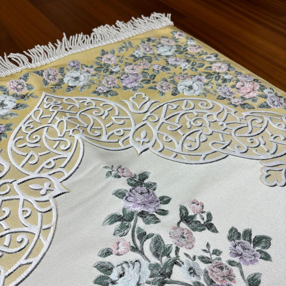 Goblen Desenli Saten Dokuma Seccade Sarı