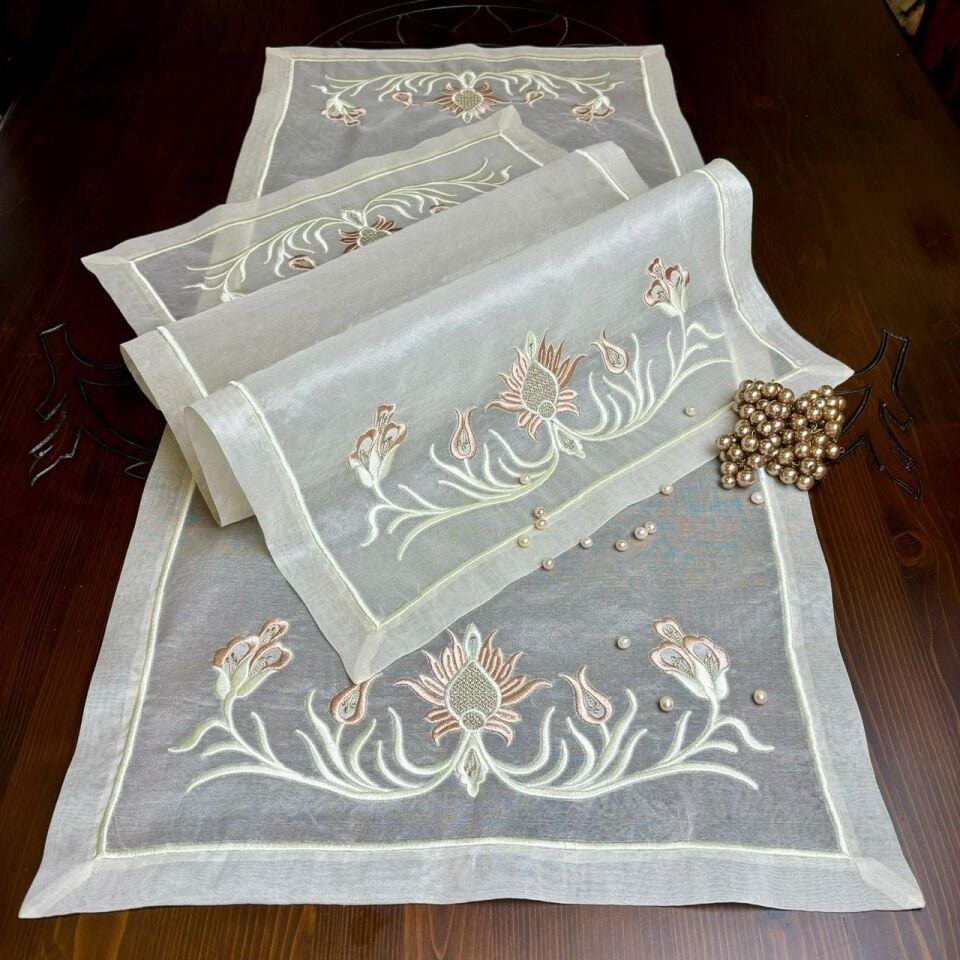 Ödemiş İpeği Hatayi Nakışlı İki Parça Salon Takımı