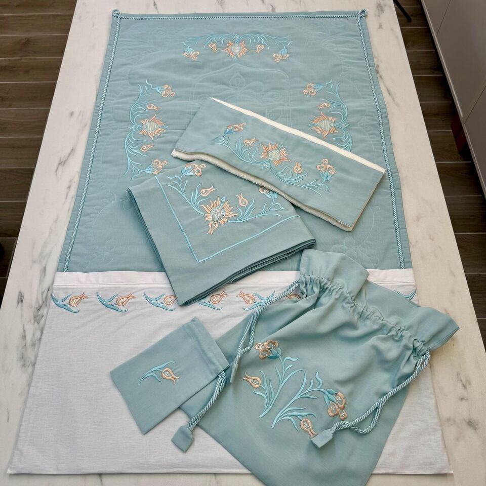 Hatayi Nakışlı 5 Parça Seccade/Bohça Takımı Cam Göbeği