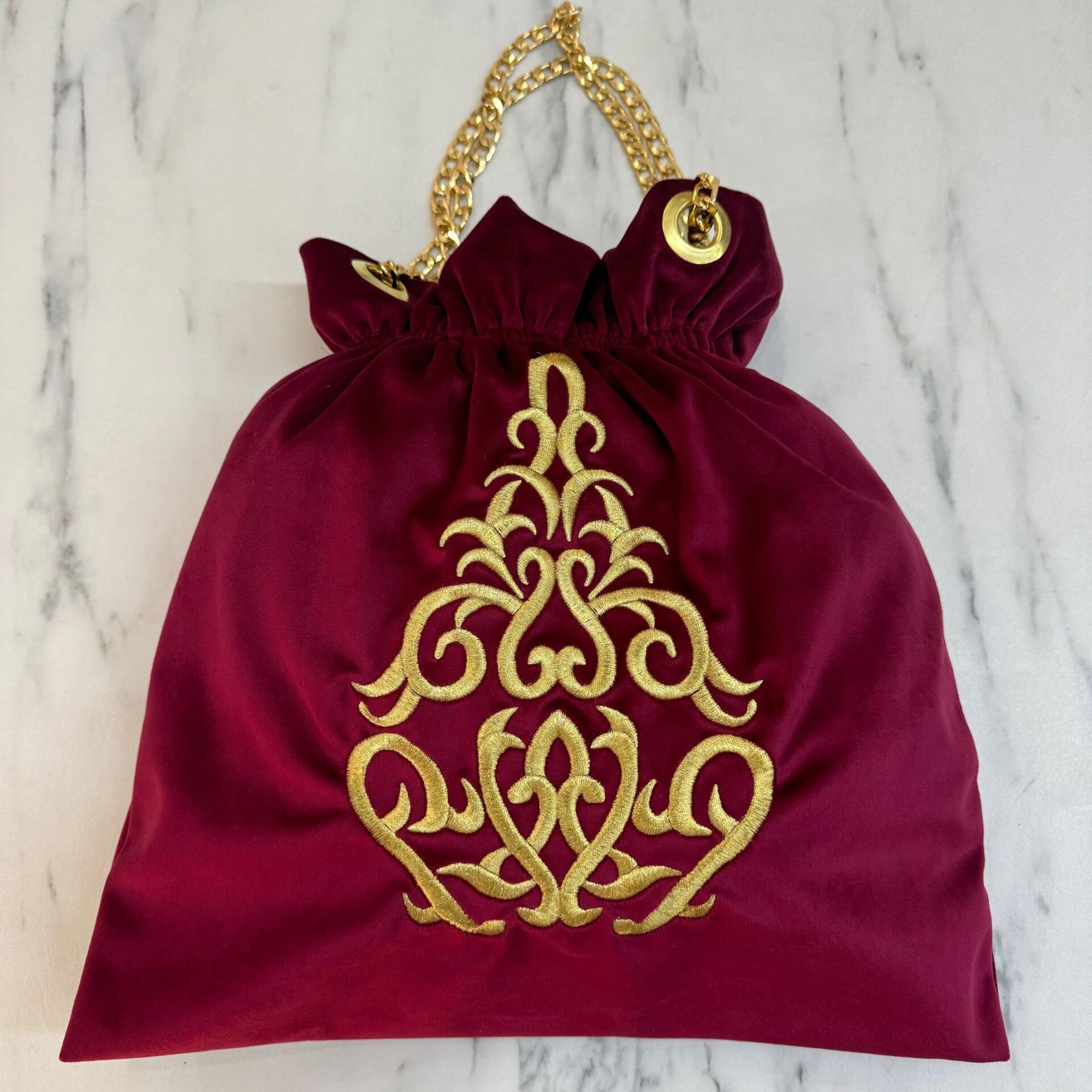 Lastikli Sim Sırma Kadife Çanta Bordo