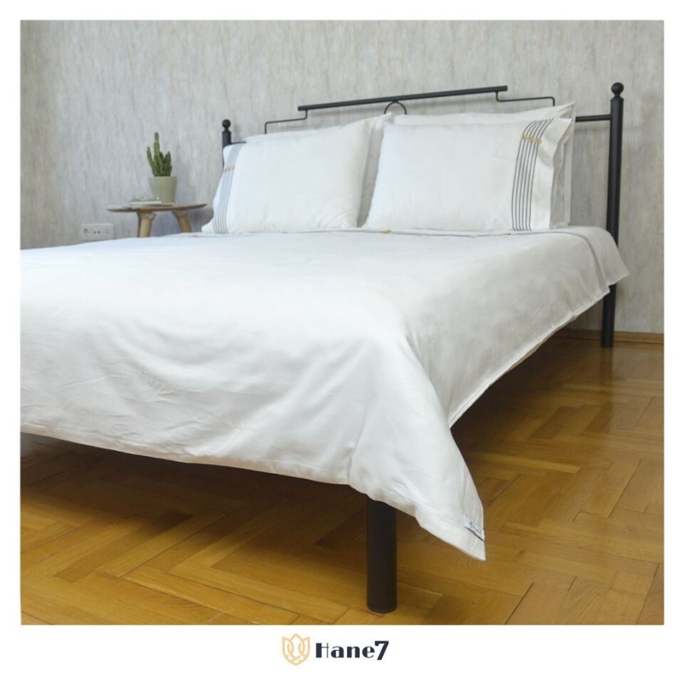 Su Yolu Nevresim Takımı Siyah