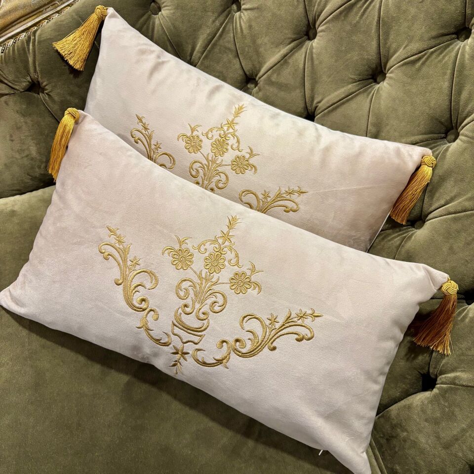 Sarma Nakışlı Krem Kadife 2'li Kırlent Kılıfı