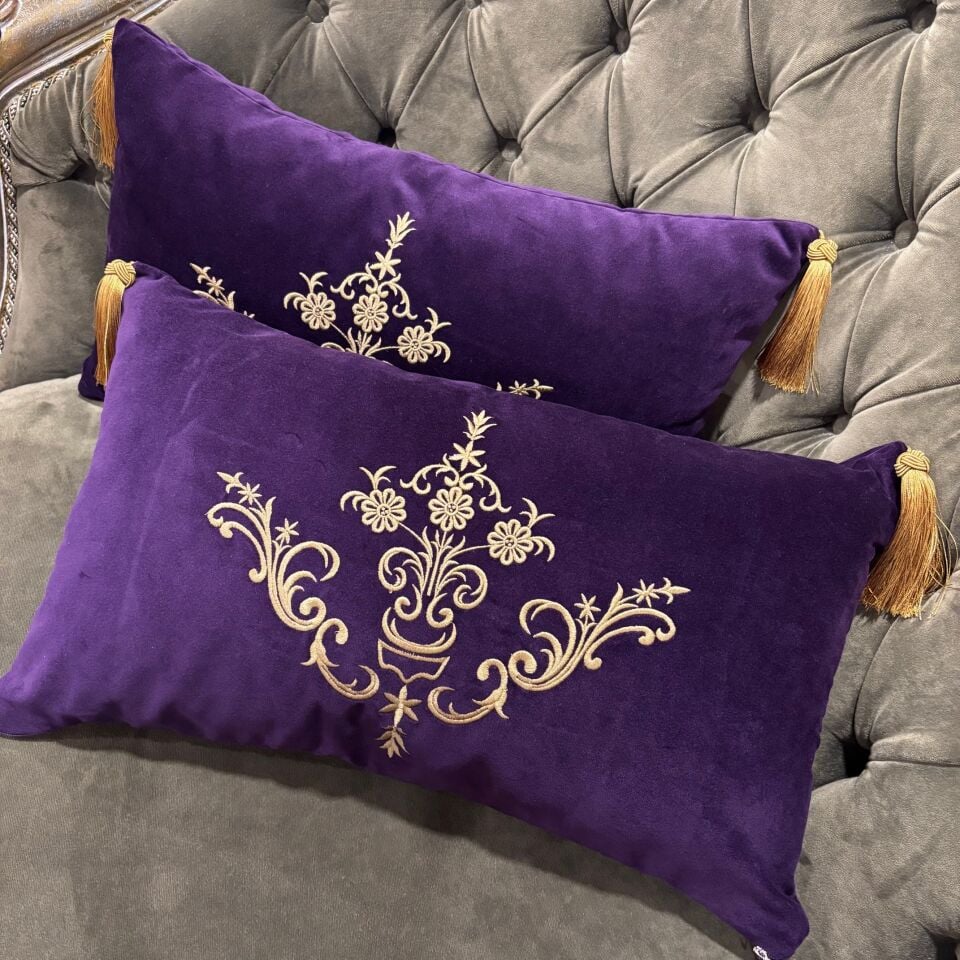 Sarma Nakışlı Mor Kadife 2'li Kırlent Kılıfı