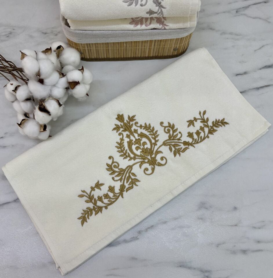 Sarma Nakışlı Kadife Havlu Gold