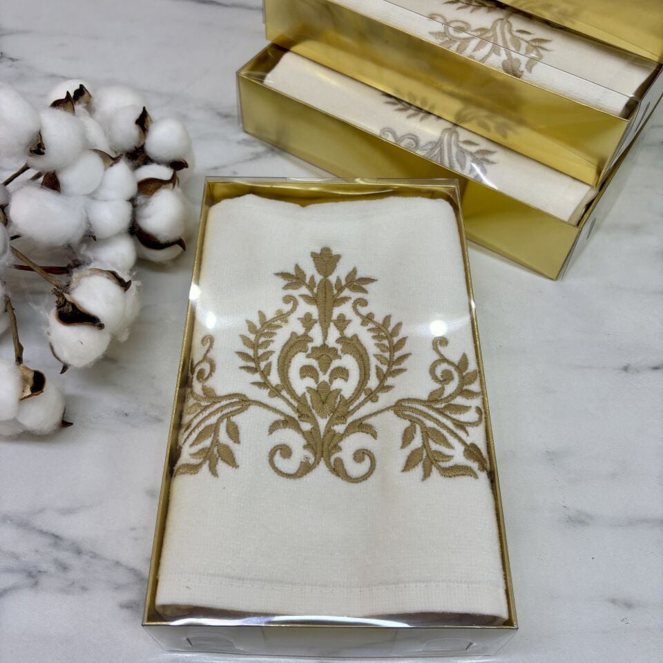 Sarma Nakışlı Kadife Havlu Gold