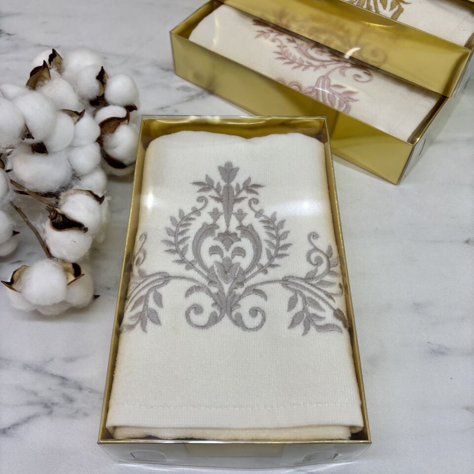 Sarma Nakışlı Kadife Havlu Gri