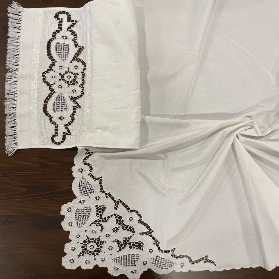 Beyaz İş Bohça-Havlu