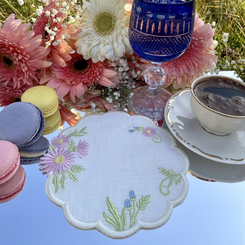 2'li Gerbera İşlemeli Keten Kokteyl Peçete