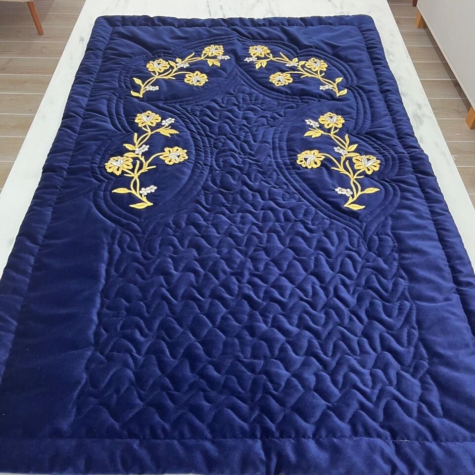 Maraş İşi Lacivert Renk Seccade