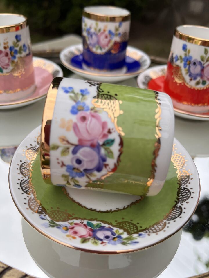 El Boyaması Leyla Fincan Açık Yeşil