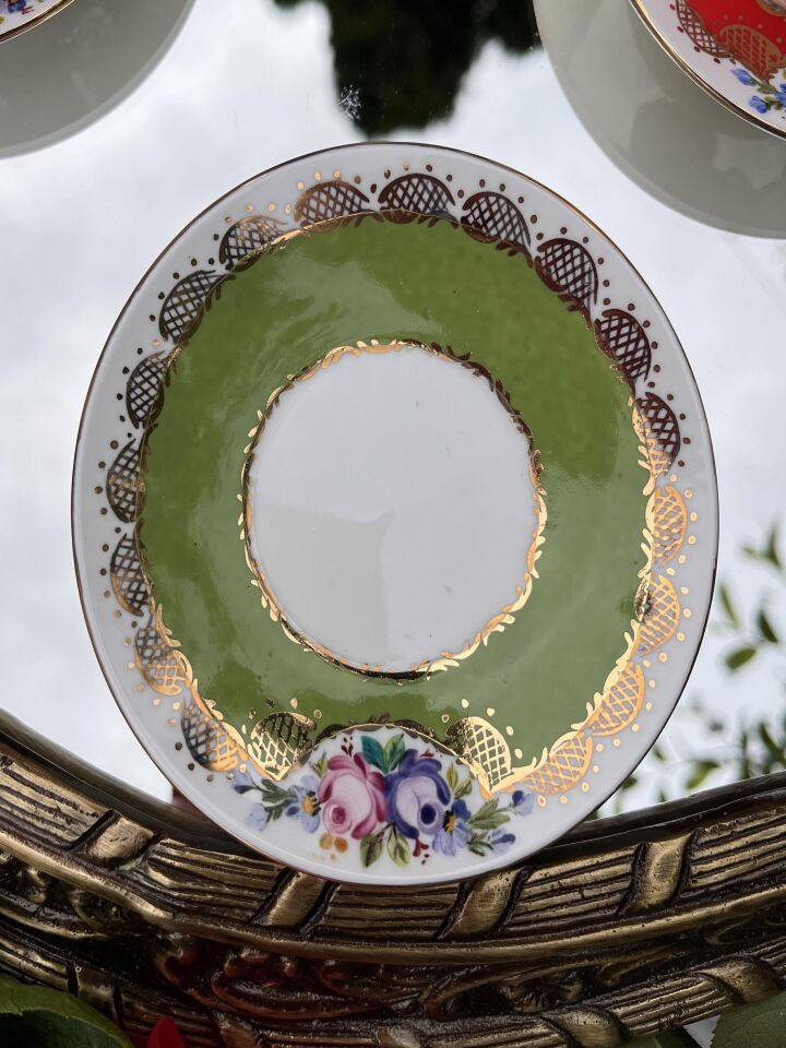 El Boyaması Leyla Fincan Açık Yeşil