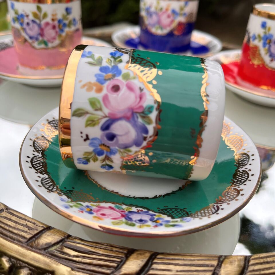 El Boyaması Leyla Fincan Zümrüt