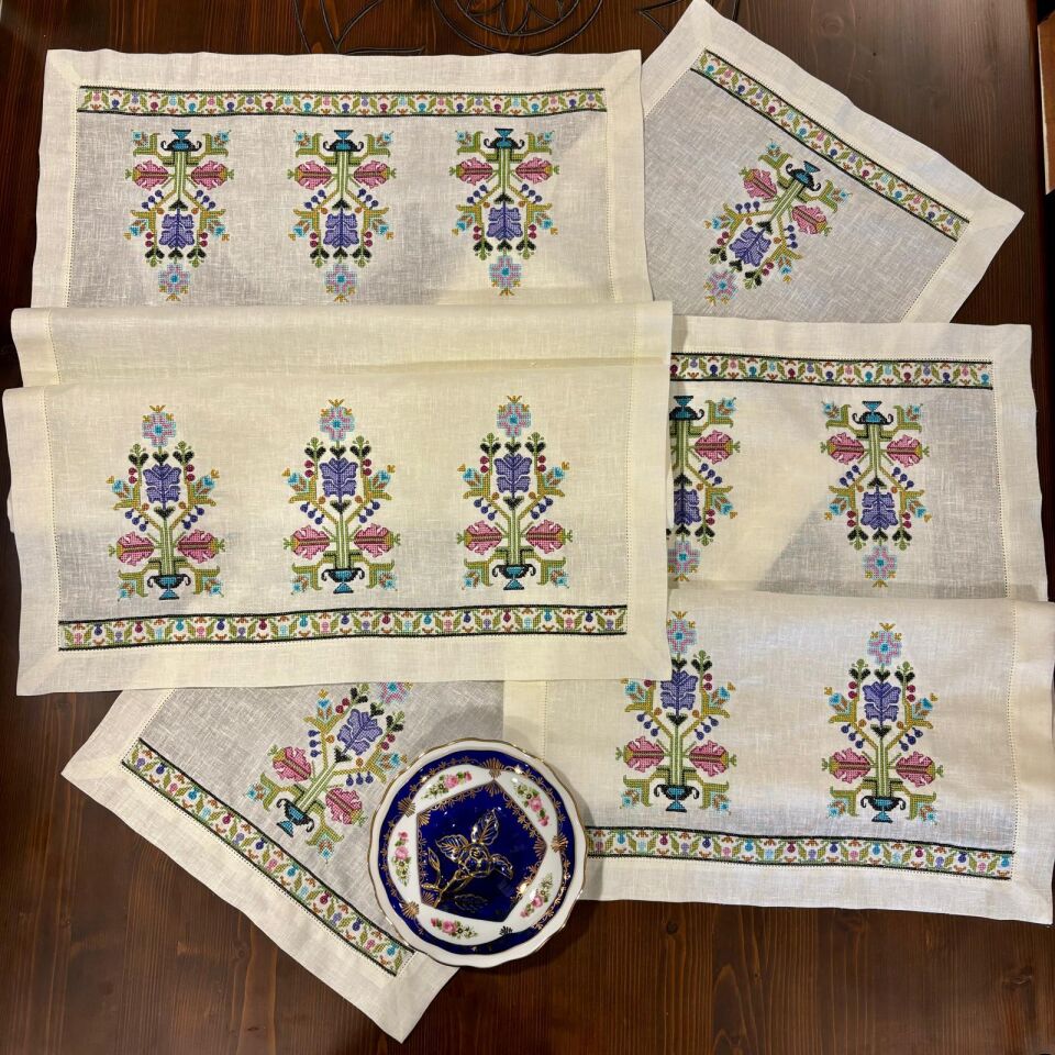 Hesap İşi İşlemeli Antikalı 3 Parça Keten Salon Takımı Lila