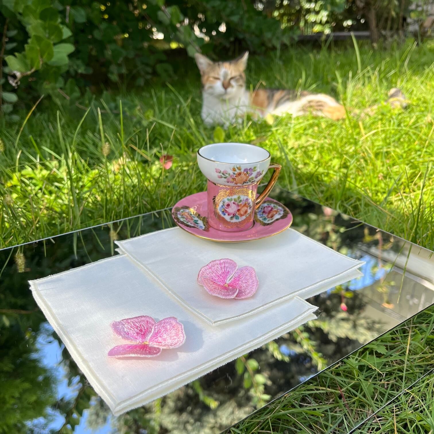 Peony İşlemeli Boyutlu 2'li Kokteyl Peçetesi