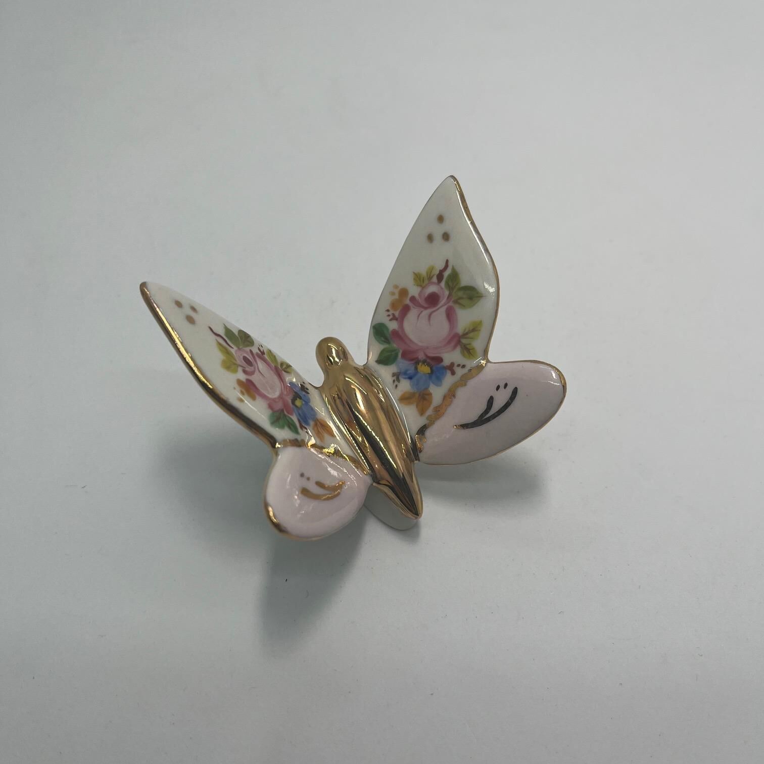 El Boyaması Porselen Kelebek Pembe