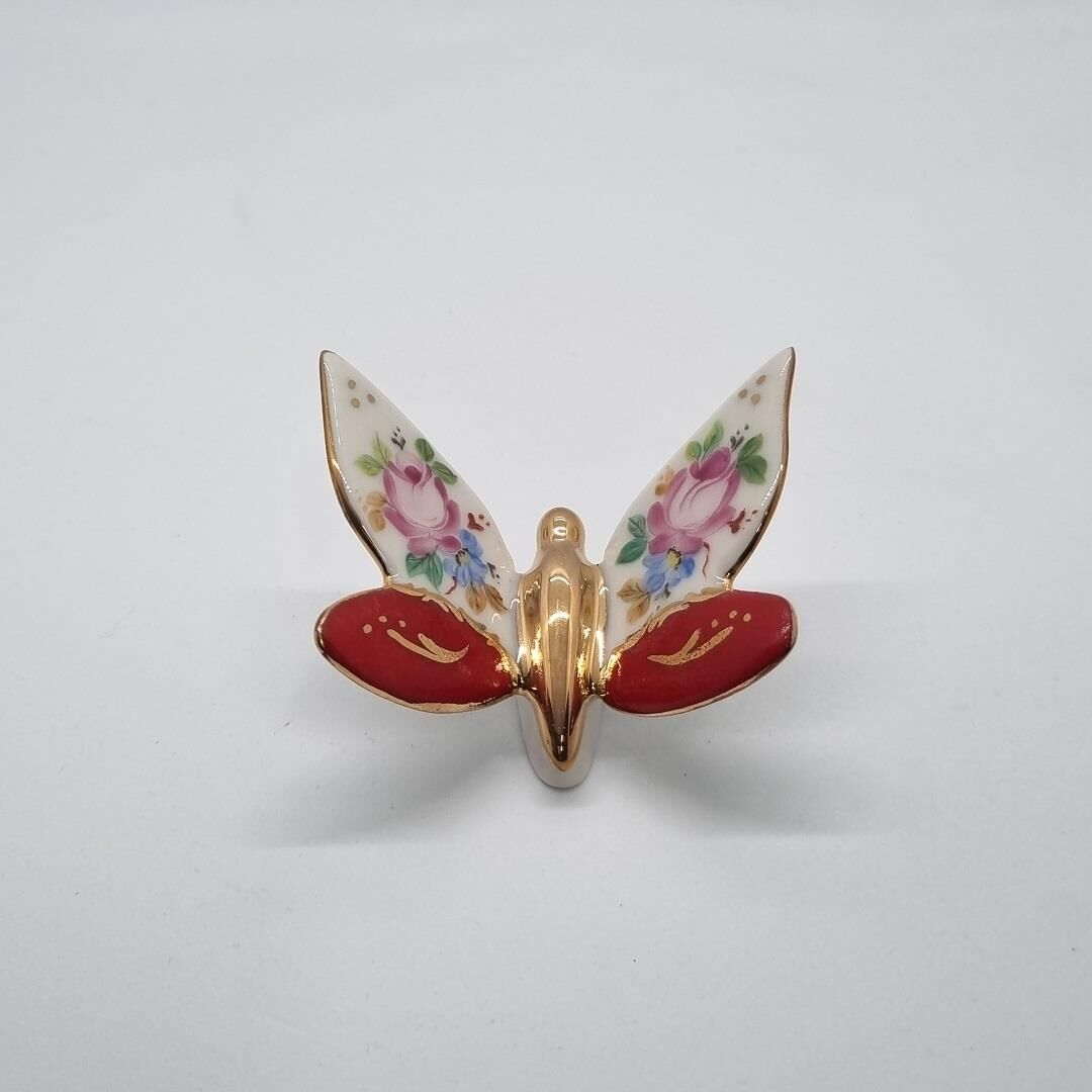 El Boyaması Porselen Kelebek Kırmızı