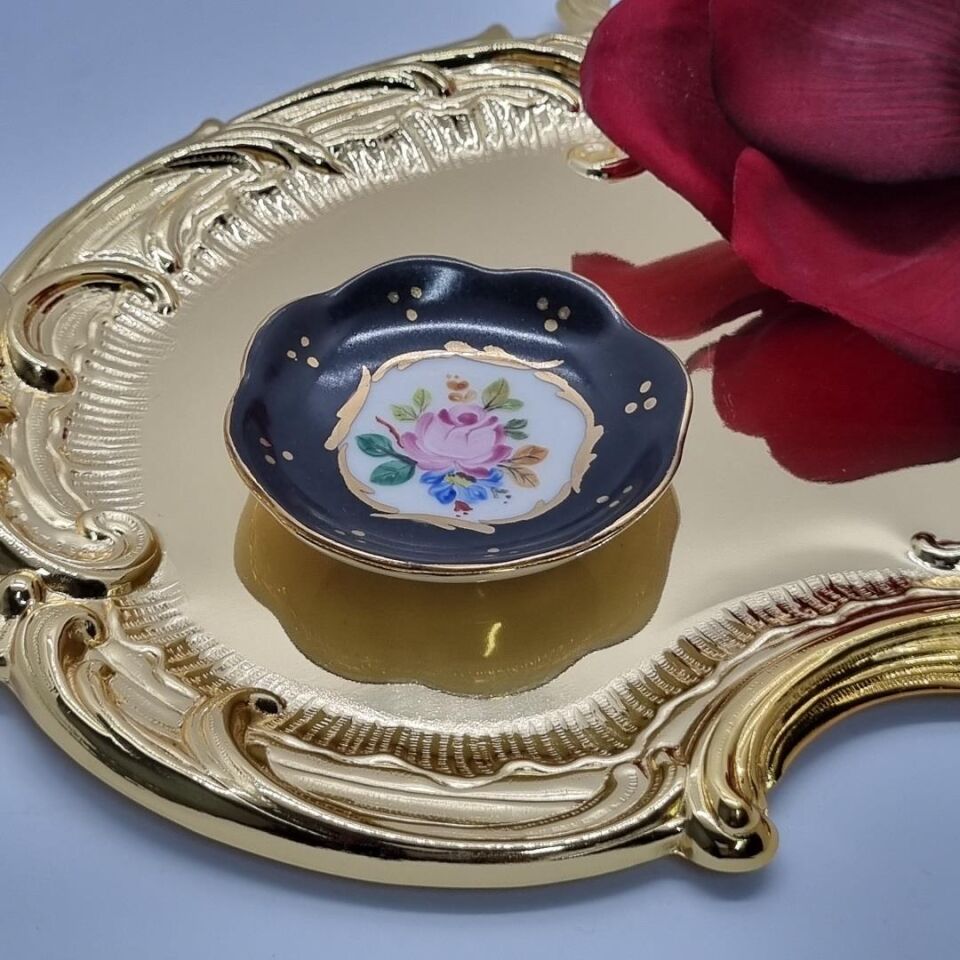 El Boyaması Çiçek Lokumluk Siyah