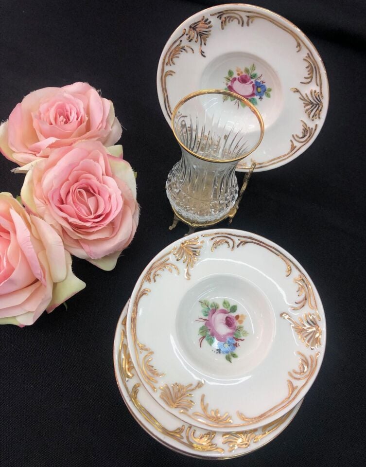 El Boyaması Altın Dekorlu 6'lı Çay Tabağı