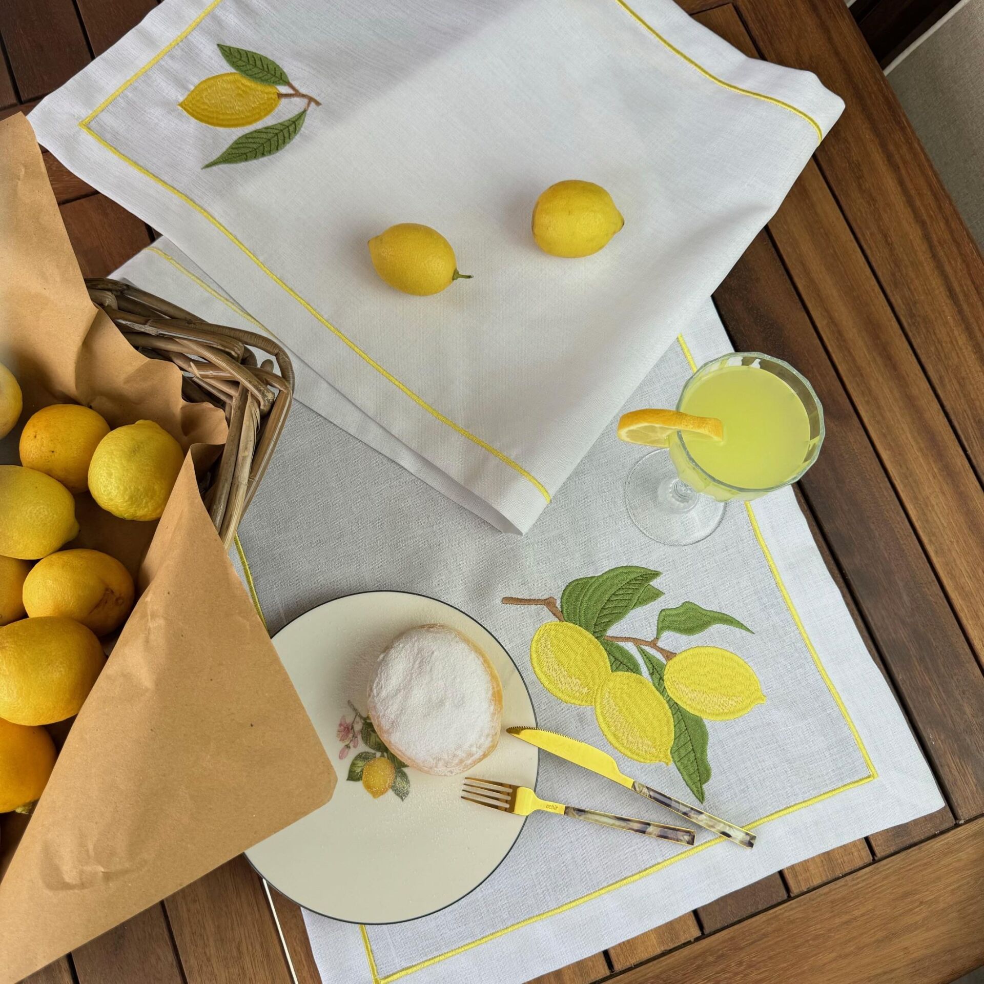 Limon İşlemeli Büyük Runner