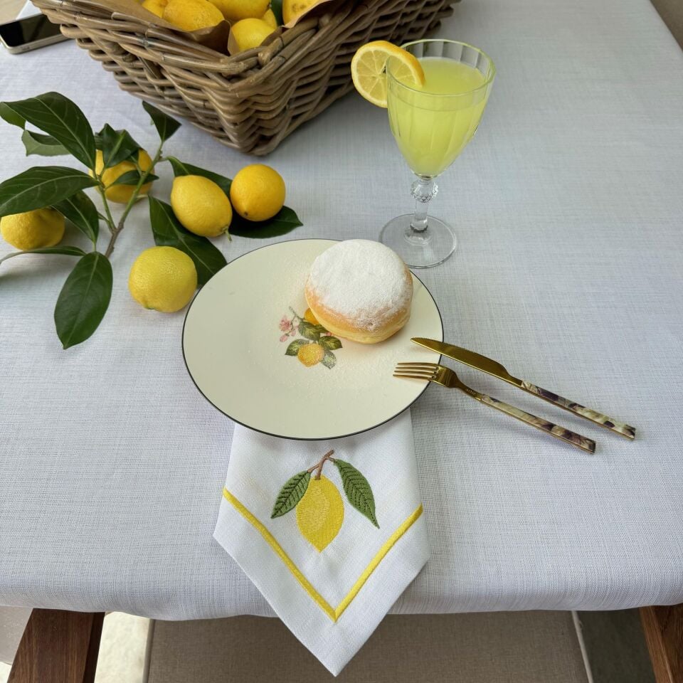 Limon İşlemeli Masa Örtüsü Ve 8 Adet Peçete