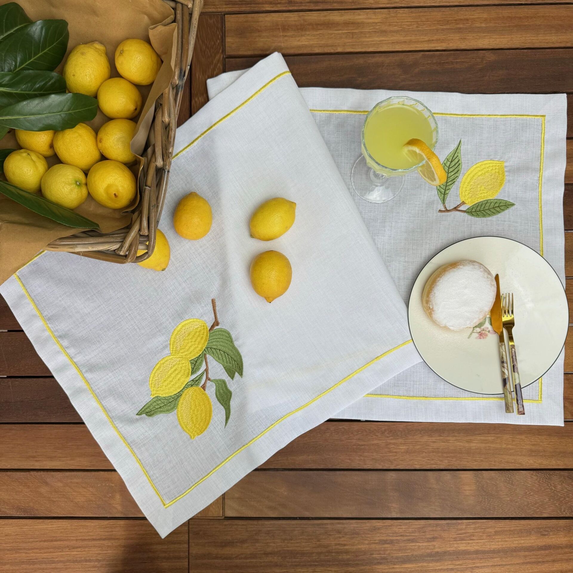 Limon İşlemeli Runner