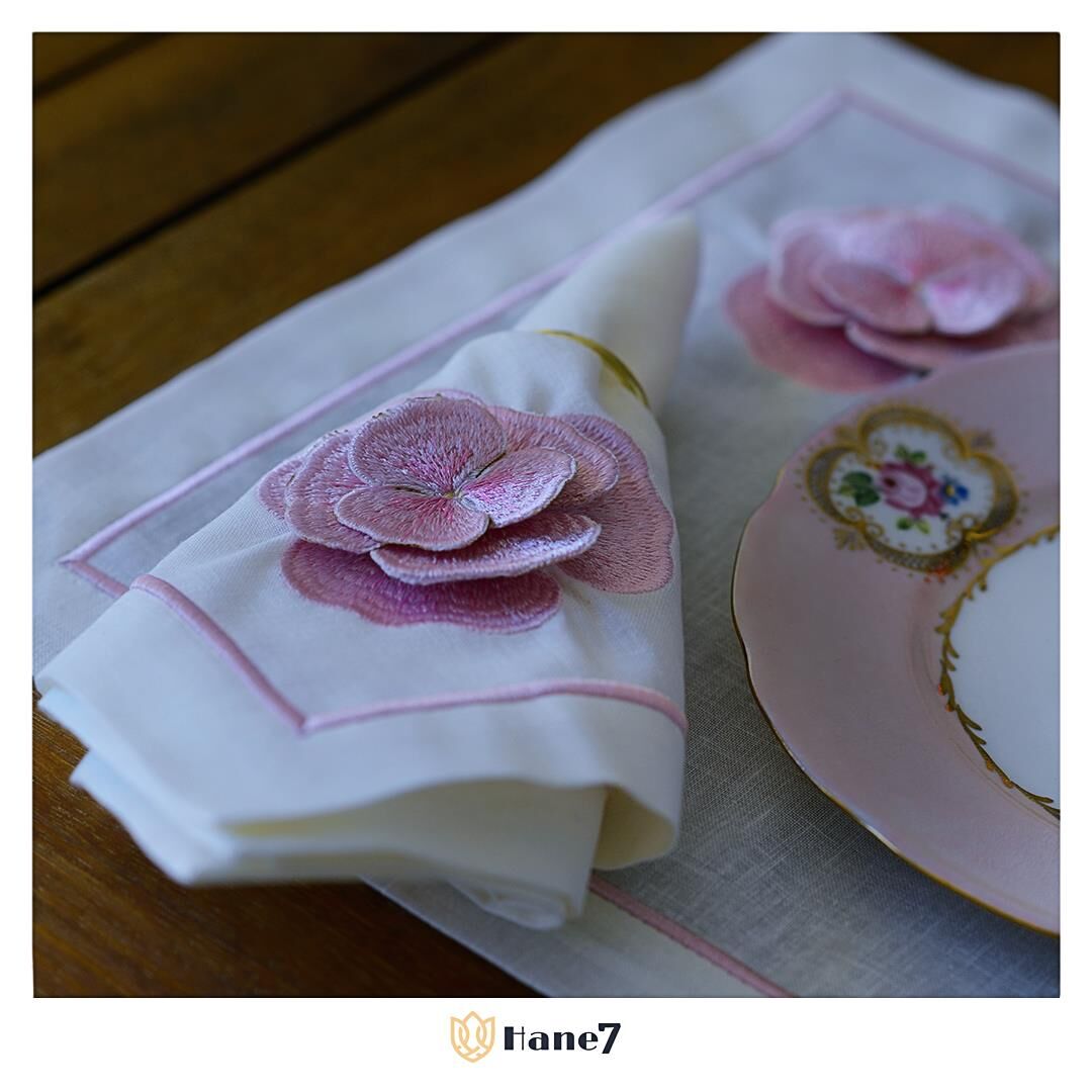 Peony Boyutlu Keten Amerikan Servis&Peçete