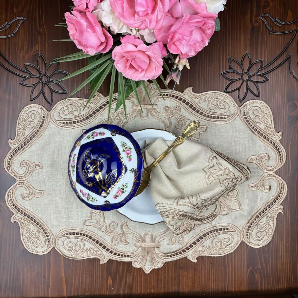 Royal Bej Keten Delik İşi Amerikan Servis-Peçete