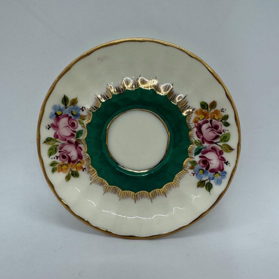 El Boyaması Melike Fincan Zümrüt